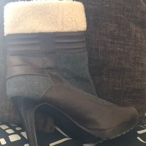 Fashionable Denim High Heeled Boot